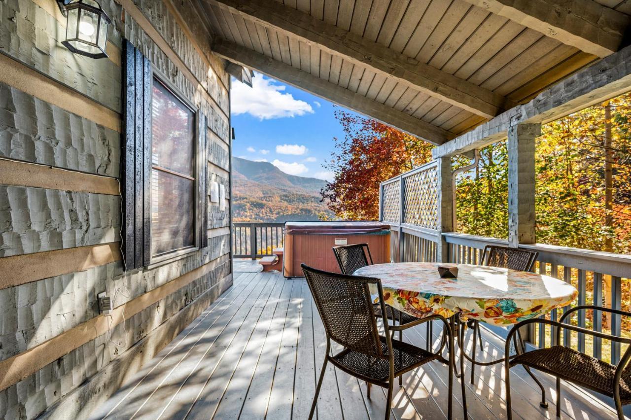 Barenberg Cabin - Secluded Unobstructed Panoramic Smoky Mountains View With Two Master Suites, Loft Game Room, And Hot Tub 개틀린버그 외부 사진