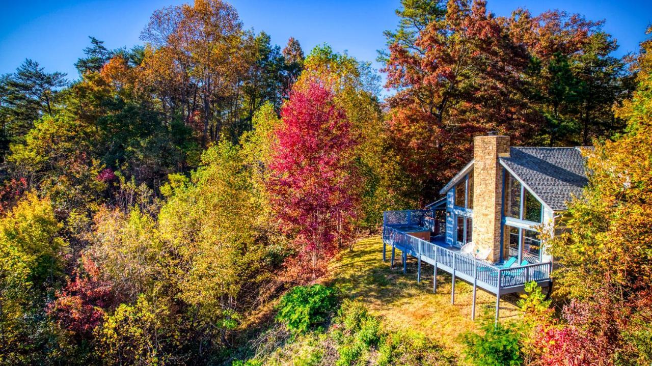 Barenberg Cabin - Secluded Unobstructed Panoramic Smoky Mountains View With Two Master Suites, Loft Game Room, And Hot Tub 개틀린버그 외부 사진