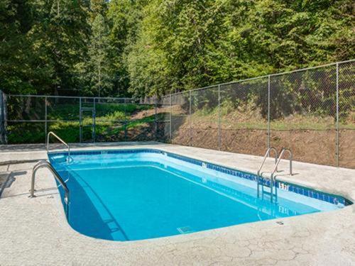Barenberg Cabin - Secluded Unobstructed Panoramic Smoky Mountains View With Two Master Suites, Loft Game Room, And Hot Tub 개틀린버그 외부 사진